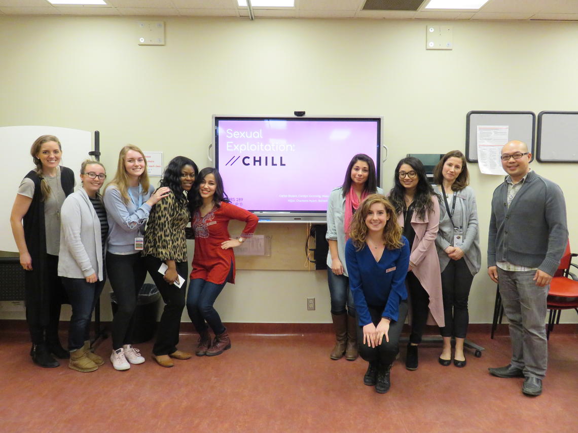 A cohort of nursing students working with CHILL.