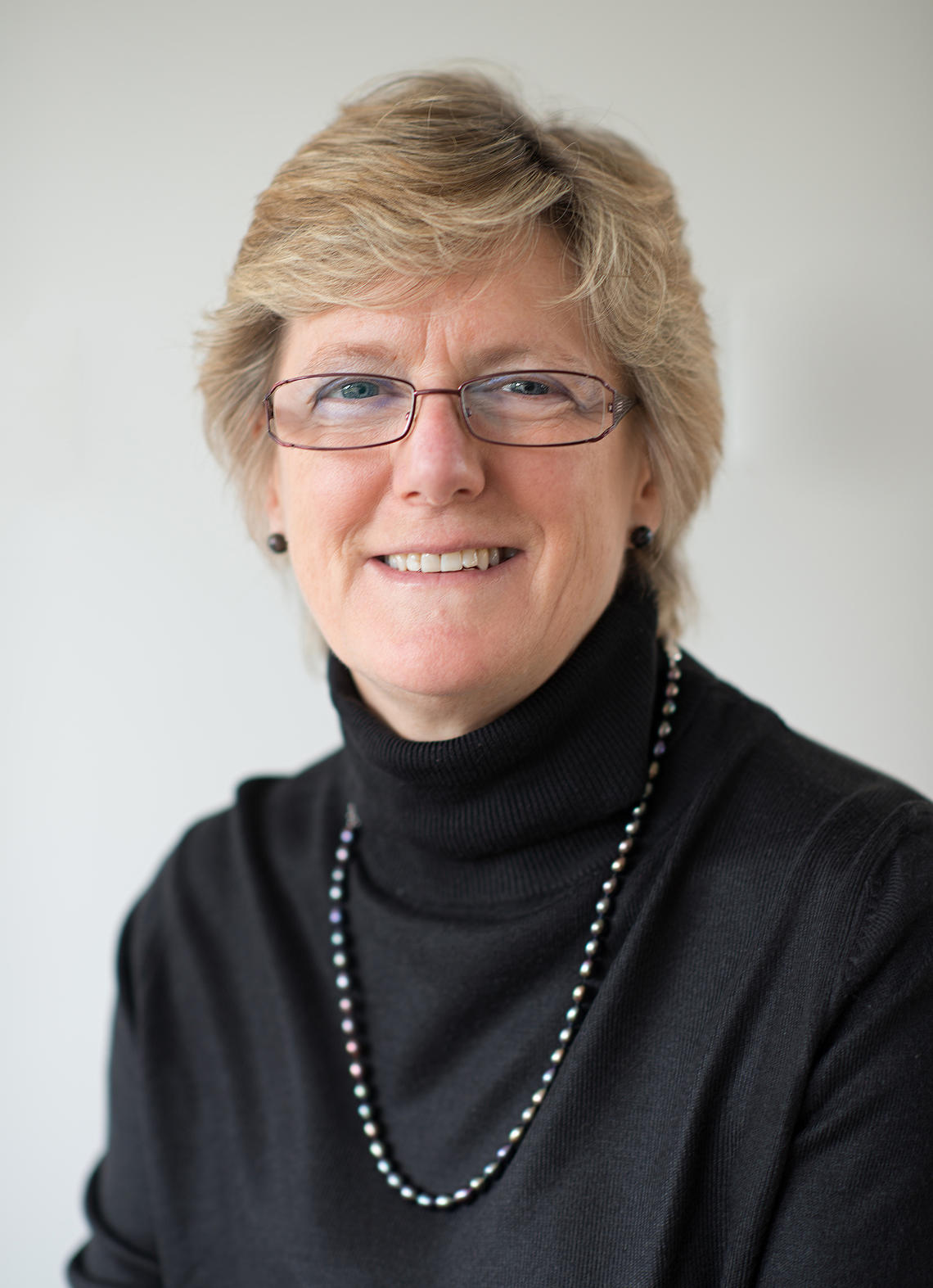 England's chief medical officer Dame Sally Davies is the 2018 Cy Frank Legacy Lecturer. She spoke Sept. 12 at the University of Calgary.