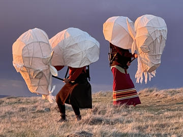 Bison lanterns at a previous presentation of the Iniskim experience