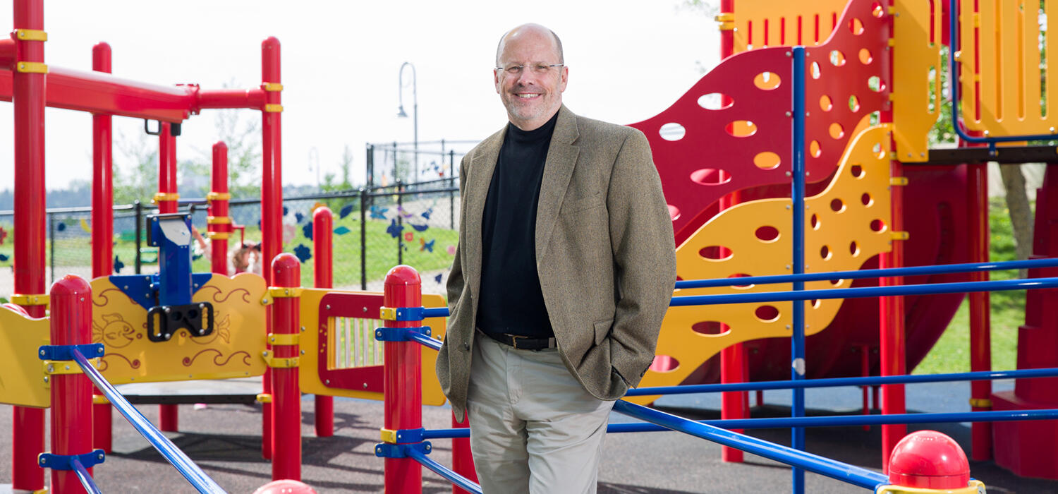 UCalgary’s Dr. Keith Yeates is the senior author on a new study published in the journal Pediatrics which shows that children’s IQs are not impacted by concussions.