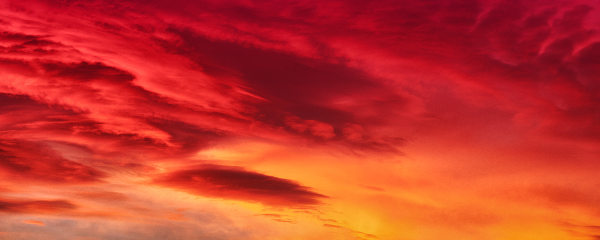 Chinook Skies Hero