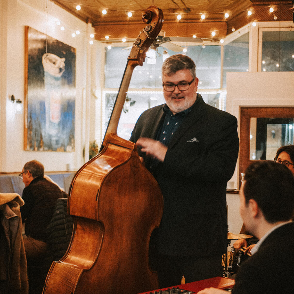 kodi hutchinson head shot