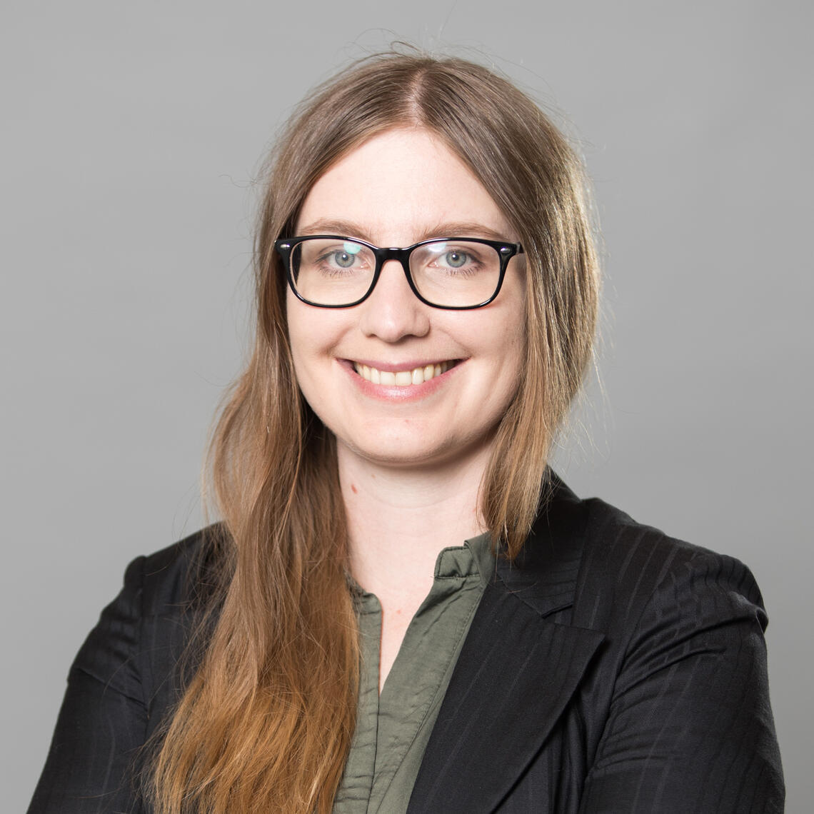 Julia MacGregor 