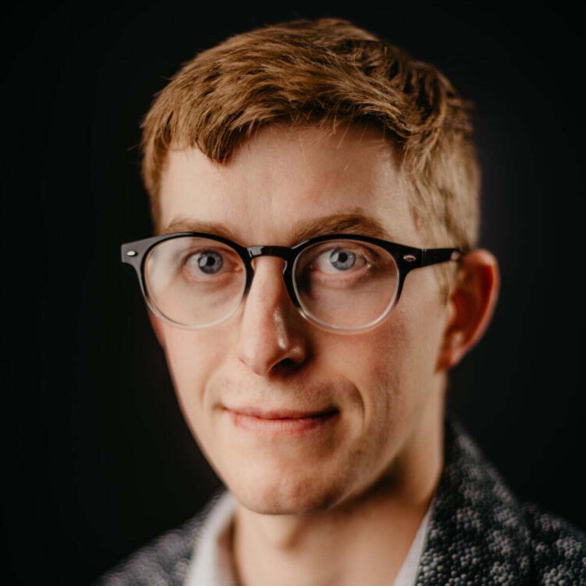 Dr. Colin Hill