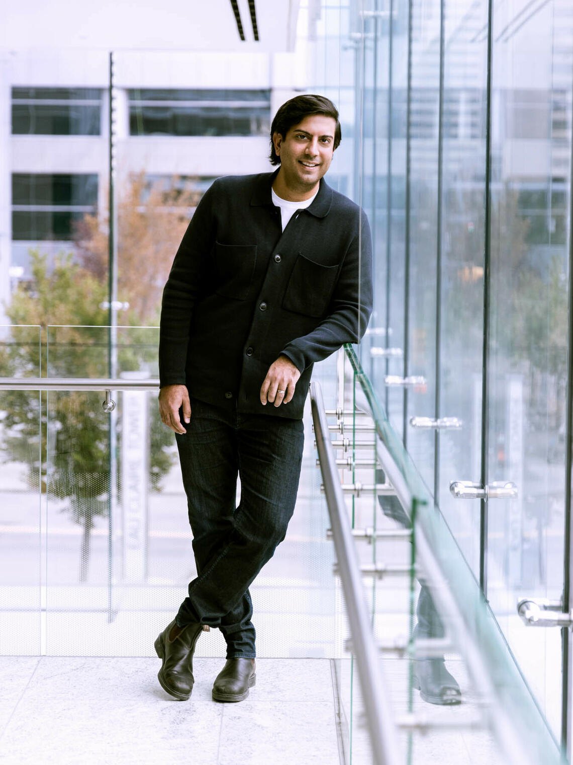 Dr. Husein Moloo MD'13, PGME'15