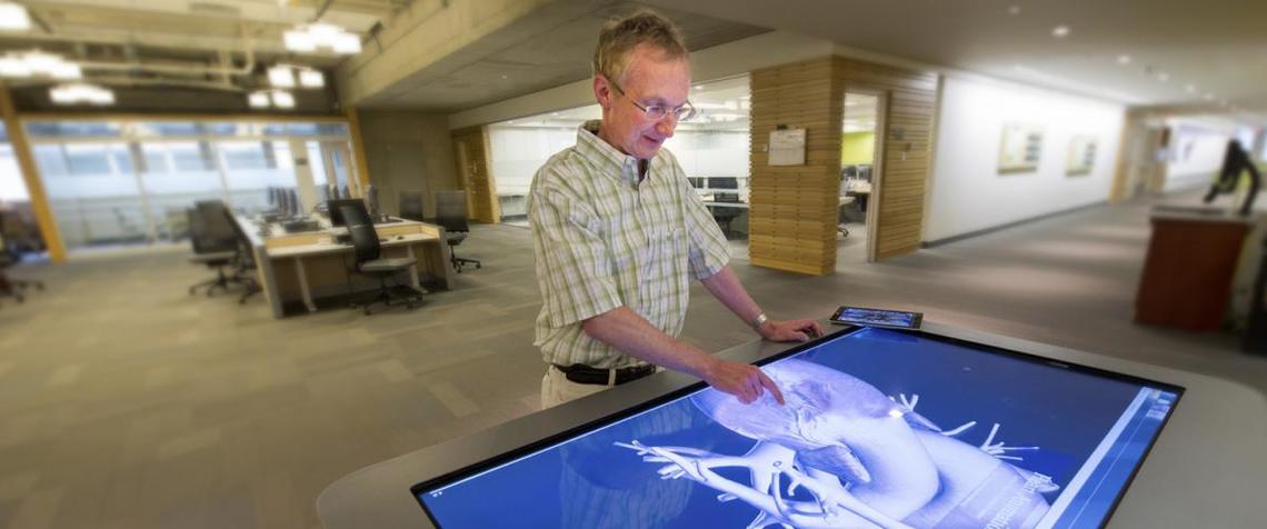 augmented and virtual reality is transforming medicine augmented and virtual reality is transforming medicine