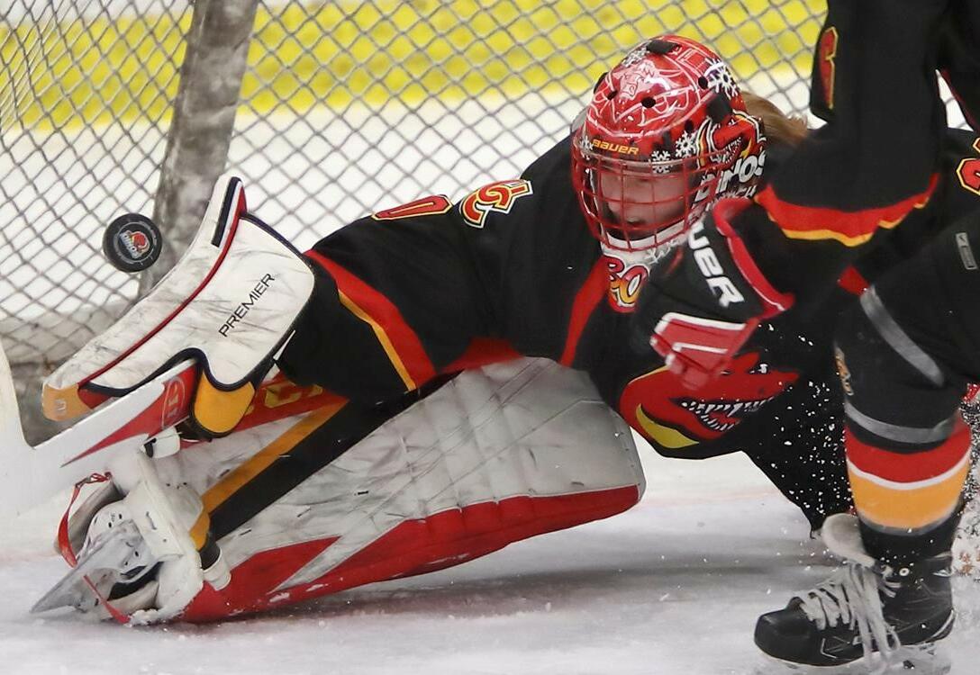Dinos Women’s Hockey