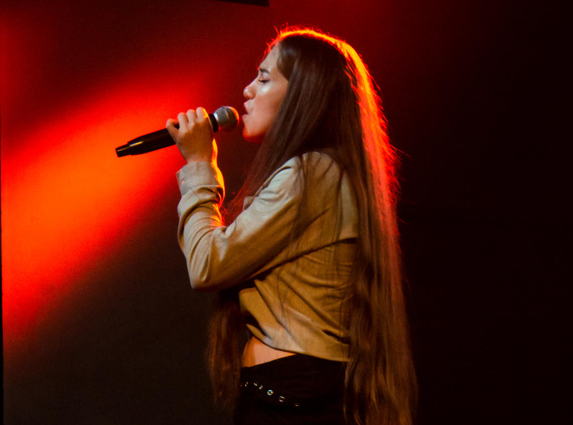 Daria singing